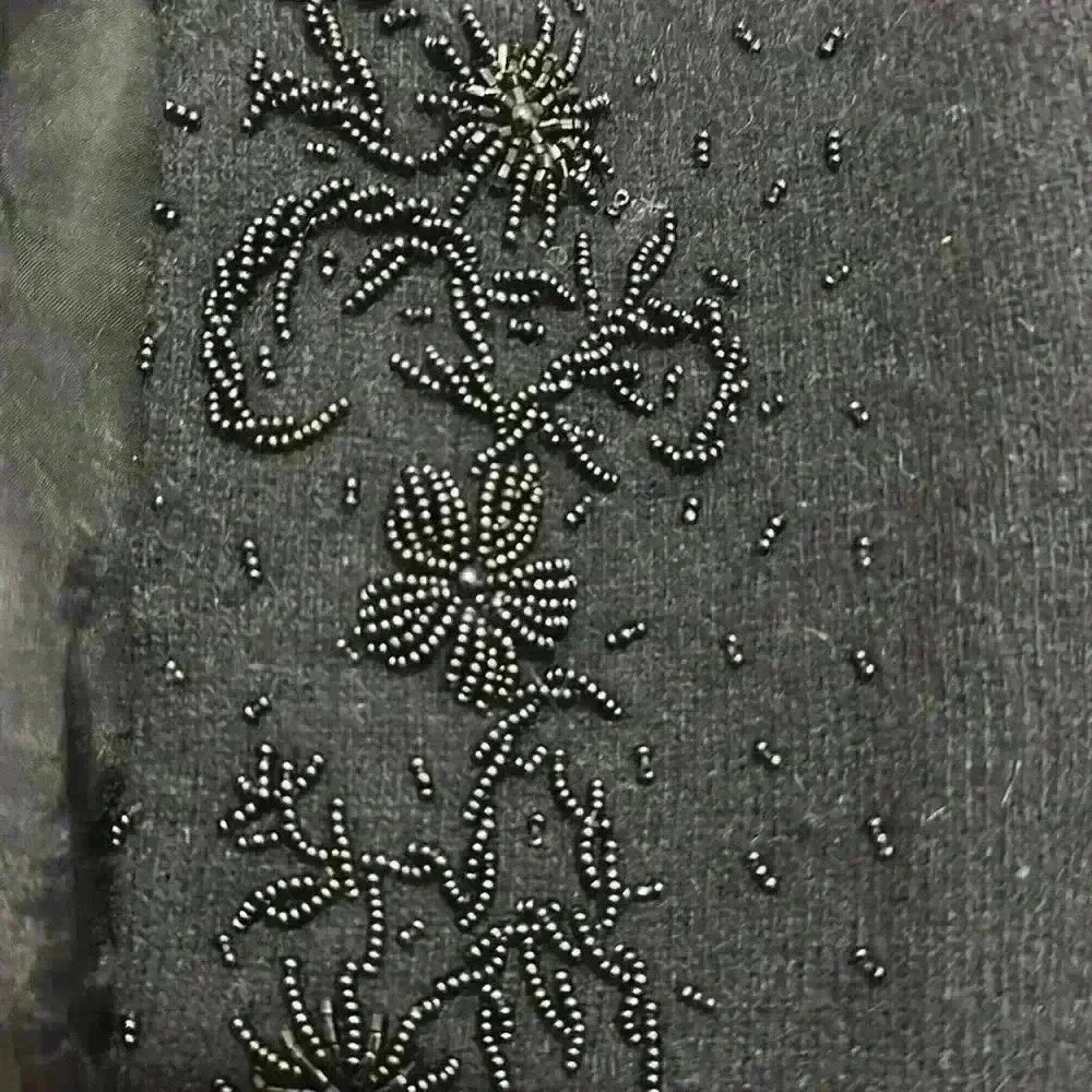 Vintage Beaded Cardigan with liner - Picture 2 of 7